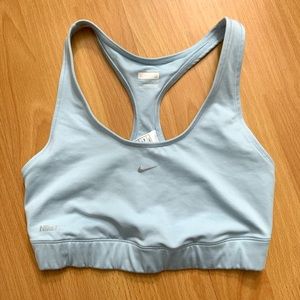 Nike Fit Dry Swoosh Sports Bra